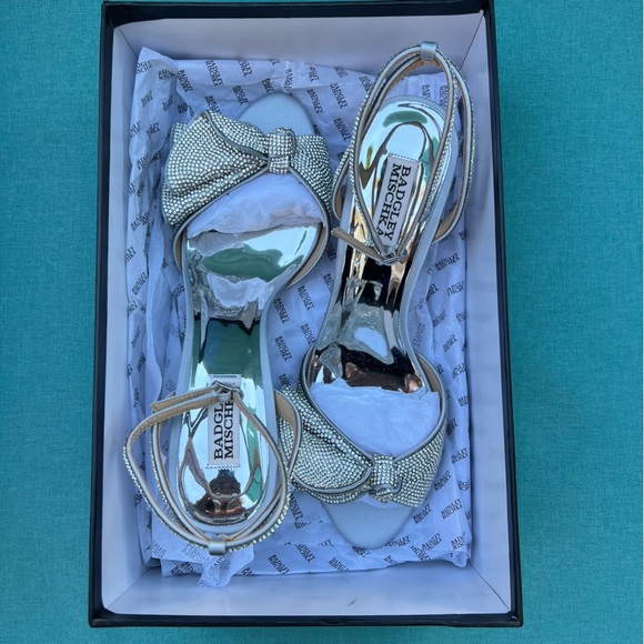 NIB - Badgley Mischka Remi Open Toe Kitten Heel - Size 8.5 - Picture 10 of 14